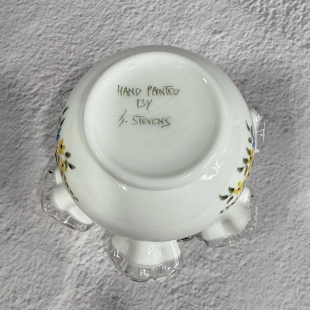 Fenton Silver Crest Vase 4" Hand Painted Blue Yellow Butterflies Signed VTG‎ - Picture 5 of 12